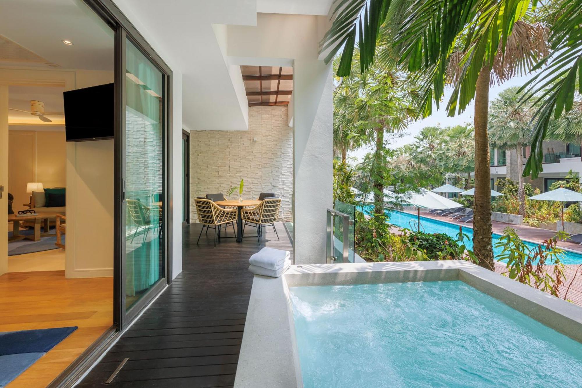 Club Wyndham Sea Pearl Phuket Hotel Patong Ngoại thất bức ảnh