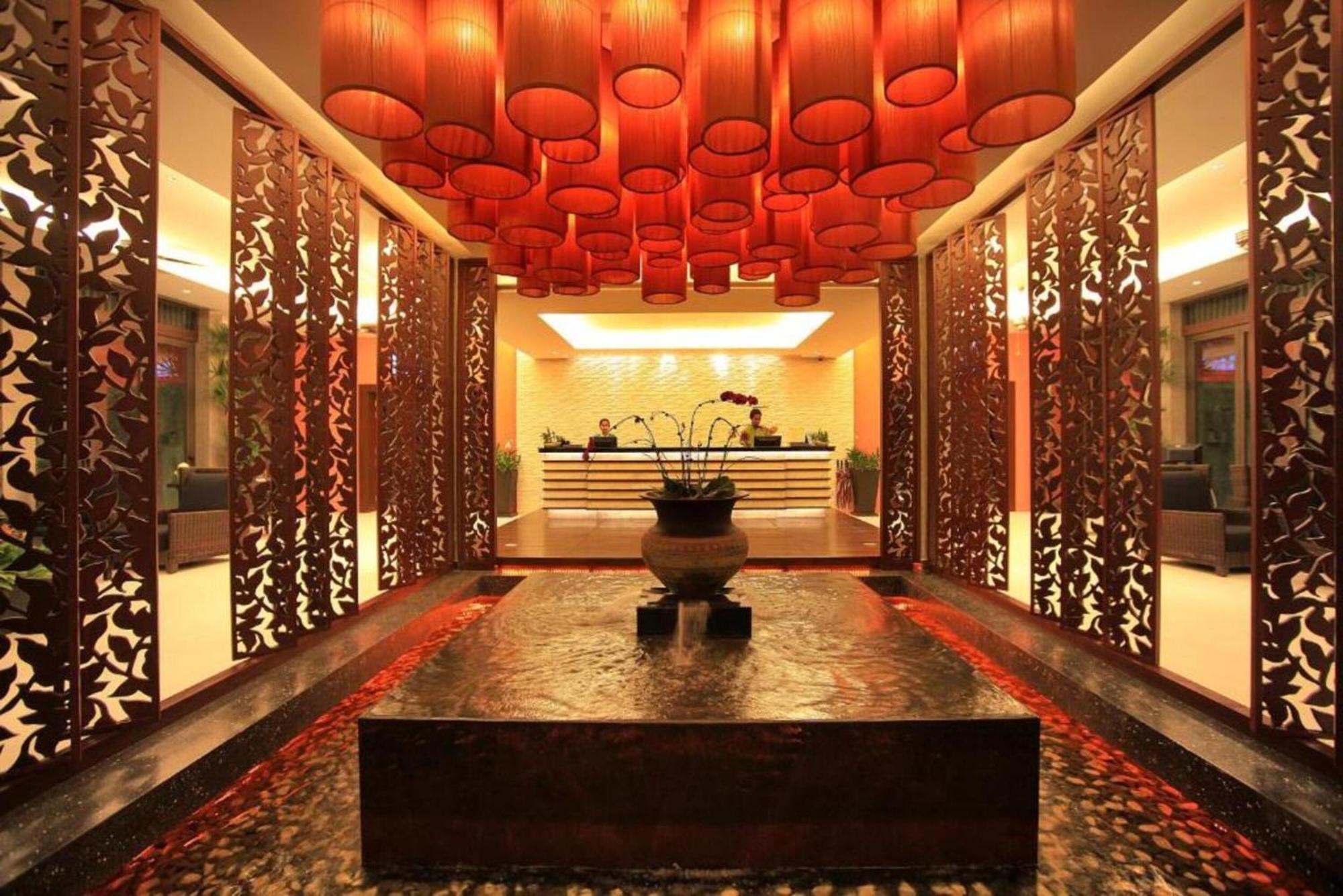 Club Wyndham Sea Pearl Phuket Hotel Patong Ngoại thất bức ảnh